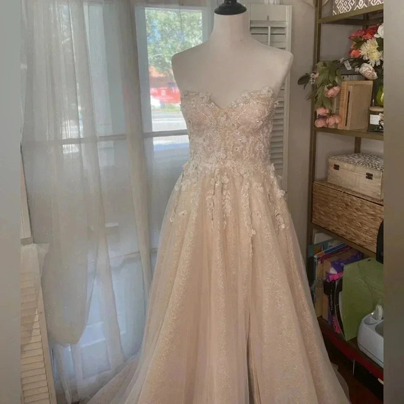 Strapless Blush Bridal Gown with Beading, Rhinestones and 3D Flowers - Picture 5 of 8